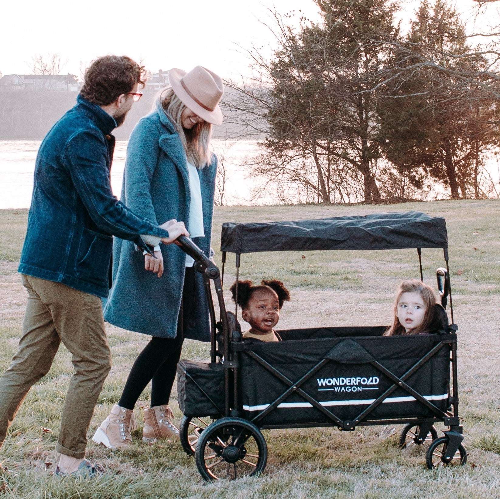 Wonderfold X2M Magnetic Harness Push & Pull Stroller Wagon